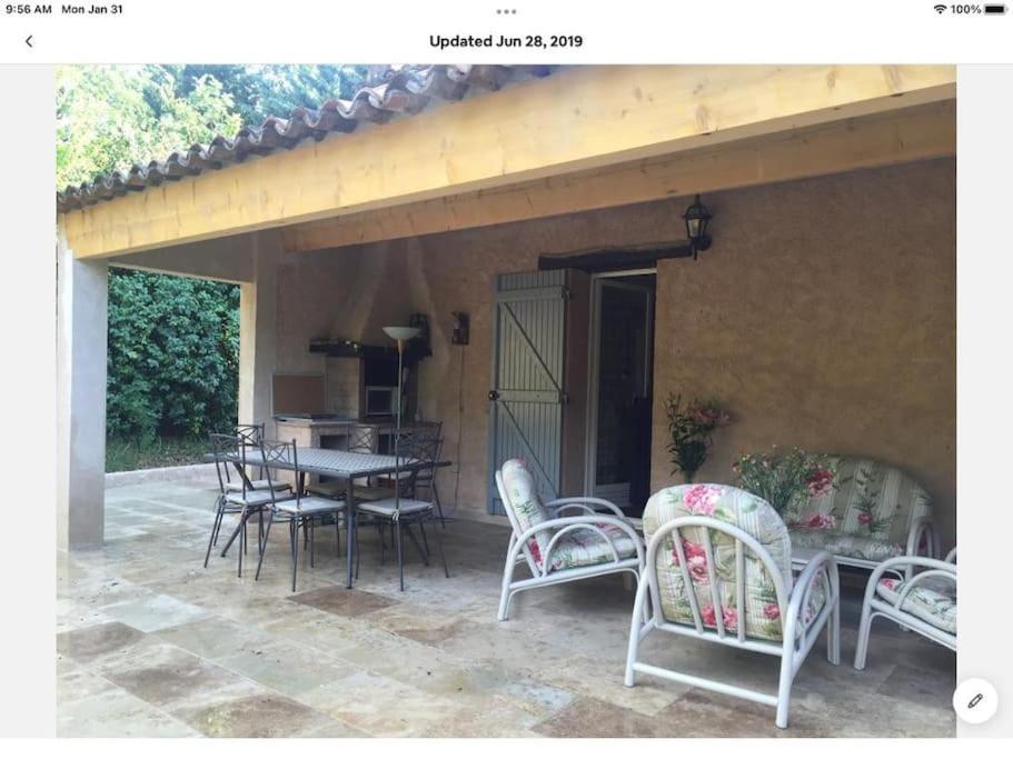 Petit Coin De Paradis En Provence Aups Exteriér fotografie